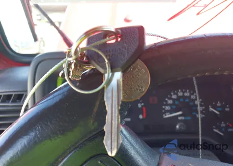 1999 Jeep Wrangler Sport from USA, damaged, VIN 1J4FY19S2XP489428